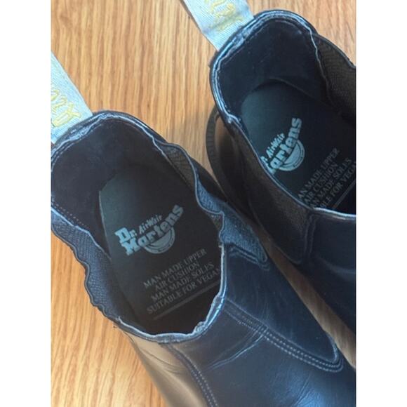 Dr. Martens Chelsea Black Flora Boot Vegan Leather 6 - Picture 8 of 12